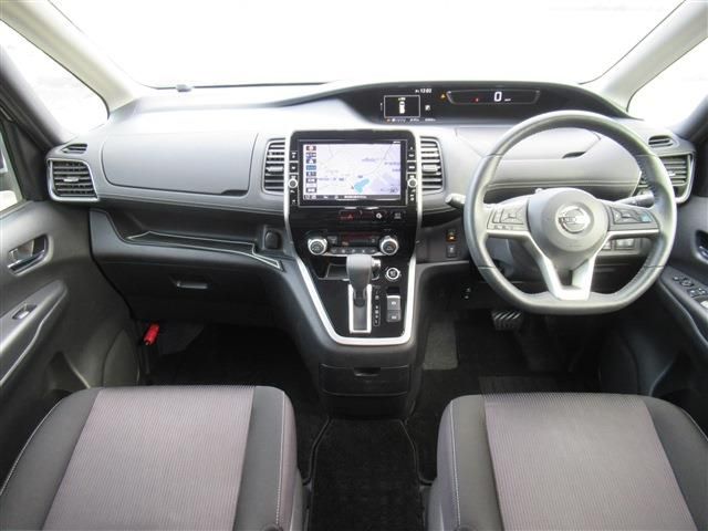 Nissan SERENA 2017-07 189077-4
