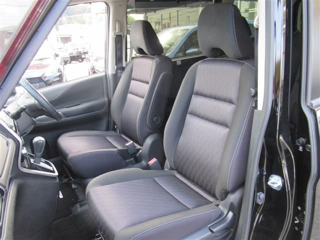 Nissan SERENA 2017-07 189077-17