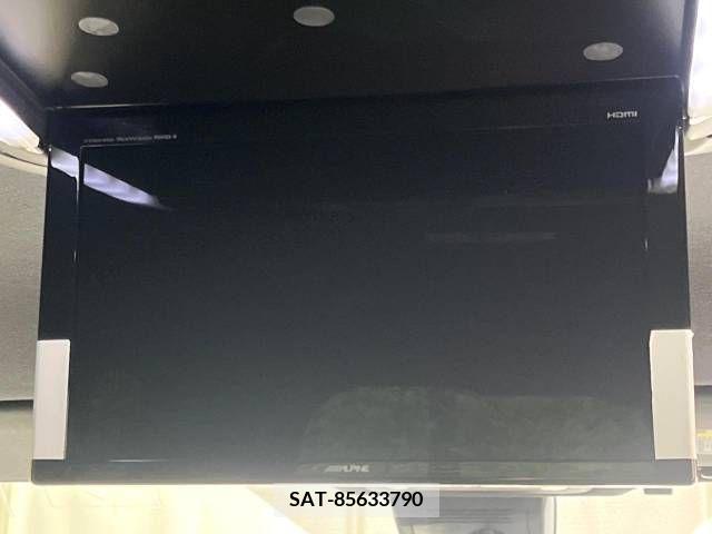 Toyota VOXY 2017-12 288889-3