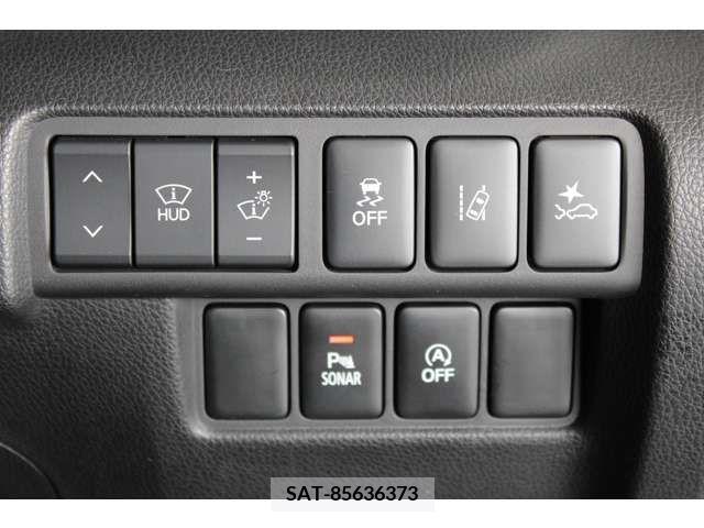Mitsubishi ECLIPSE CROSS 2018-05 376905-10