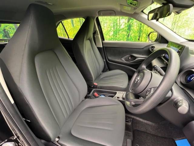 Toyota YARIS CROSS 2023-03 189537-8