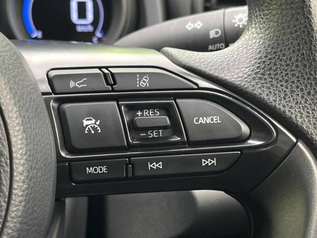 Toyota YARIS CROSS 2023-03 189537-4