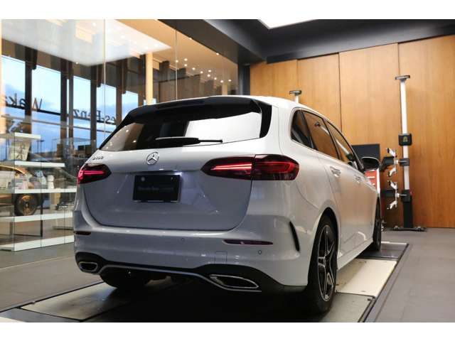 Mercedes Benz B-CLASS 2023-02 185011-7