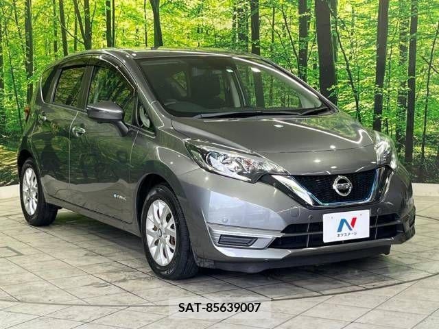 Nissan NOTE 2018-10 279914-16