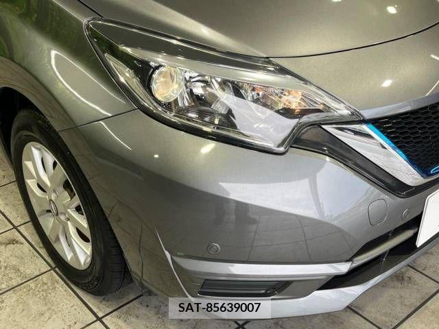 Nissan NOTE 2018-10 279914-12