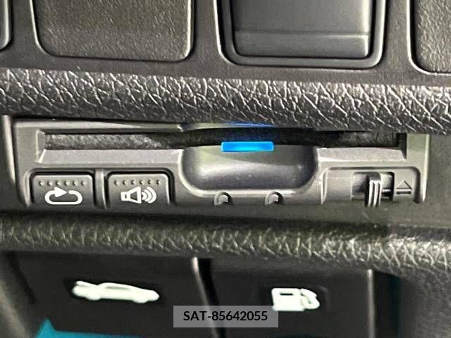 Nissan X-TRAIL 2015-06 381602-5