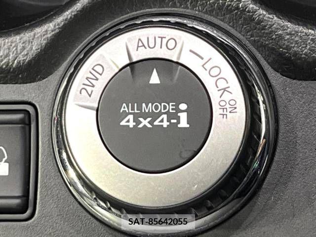 Nissan X-TRAIL 2015-06 381602-4