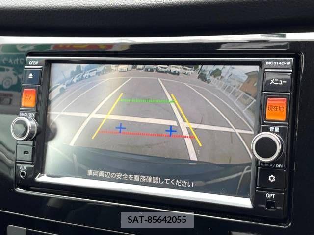 Nissan X-TRAIL 2015-06 381602-3