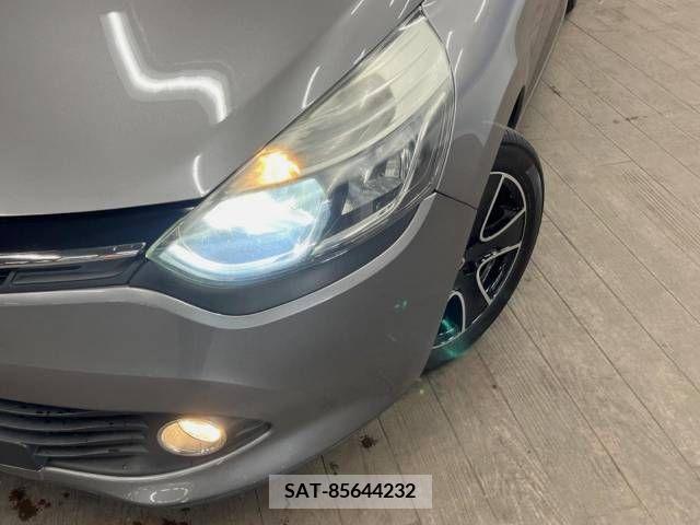 Renault LUTECIA 2016-05 342249-13