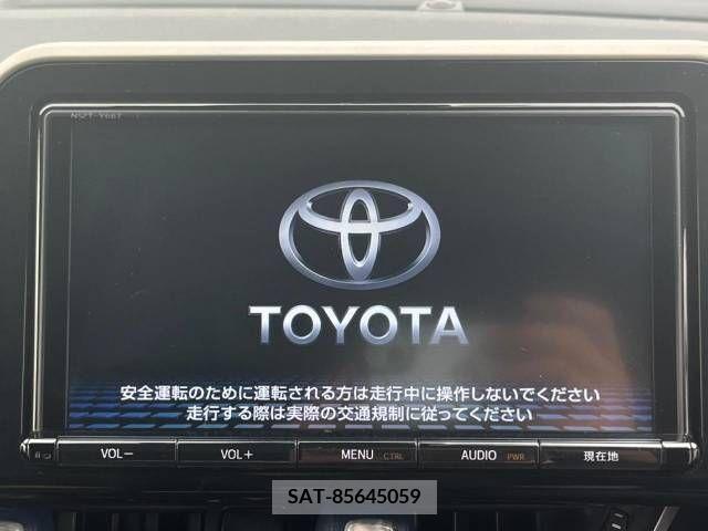 Toyota C-HR 2017-04 248033-2
