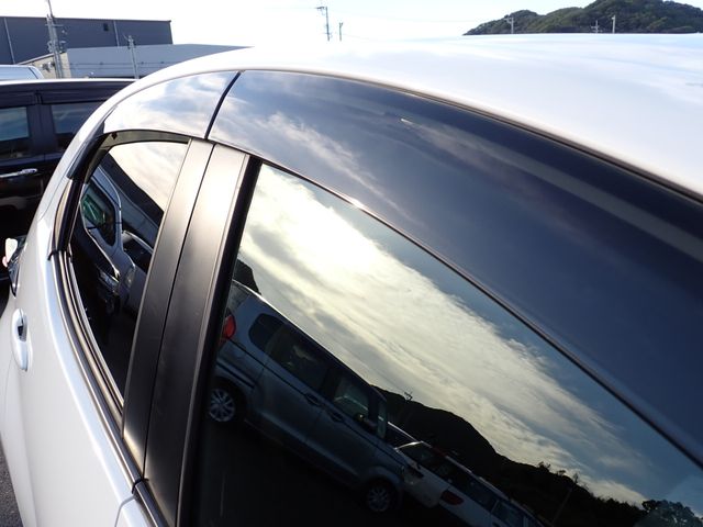 Toyota YARIS 2020-09 6206-19