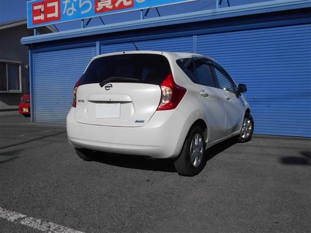 Nissan NOTE 2013-08 189897-7