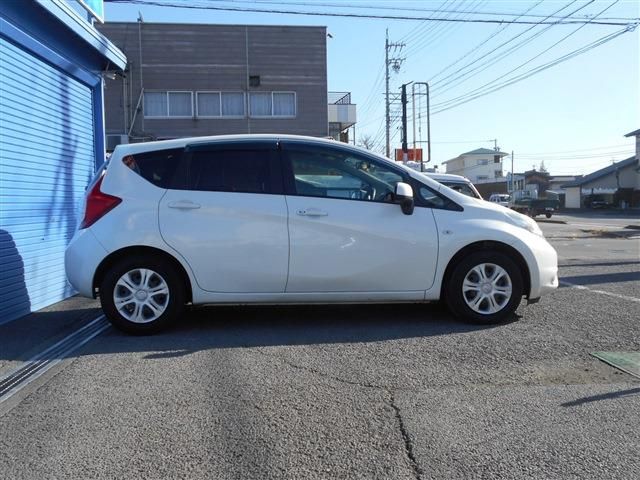 Nissan NOTE 2013-08 189897-4