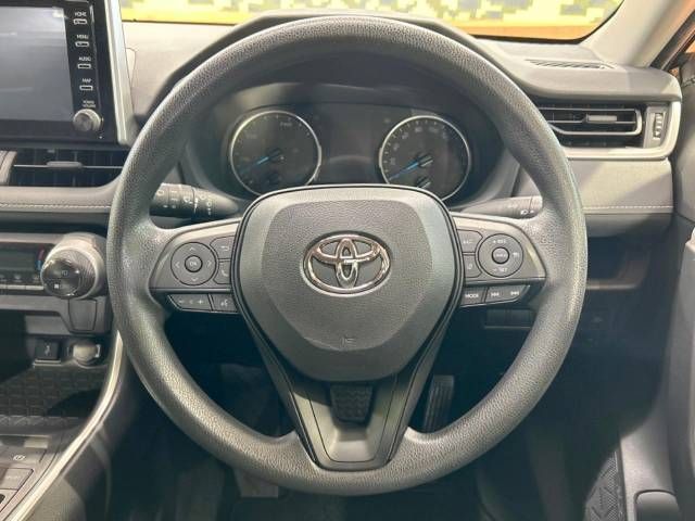 Toyota RAV4 2021-05 182401-13