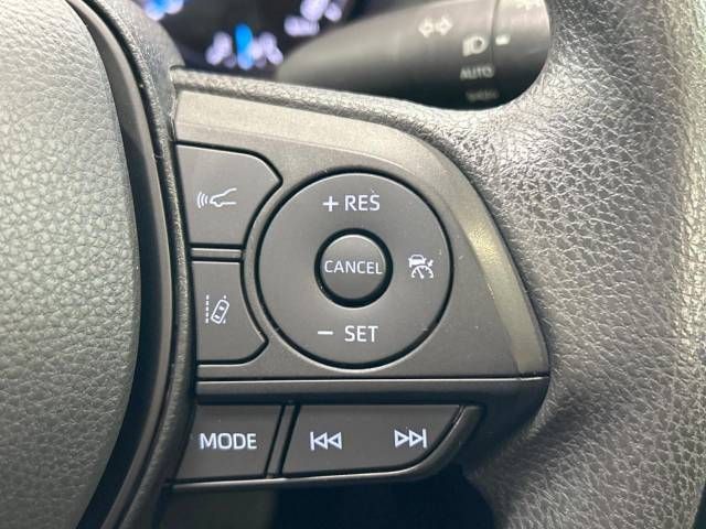 Toyota RAV4 2021-05 182401-4