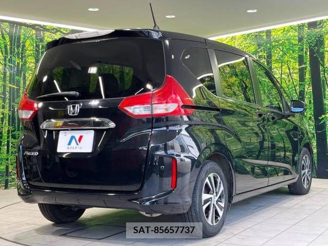 Honda FREED 2017-02 390982-17