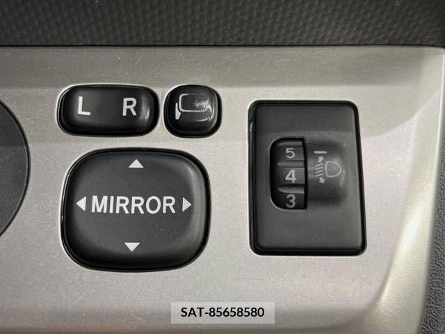 Toyota COROLLA RUMION 2010-03 381311-4