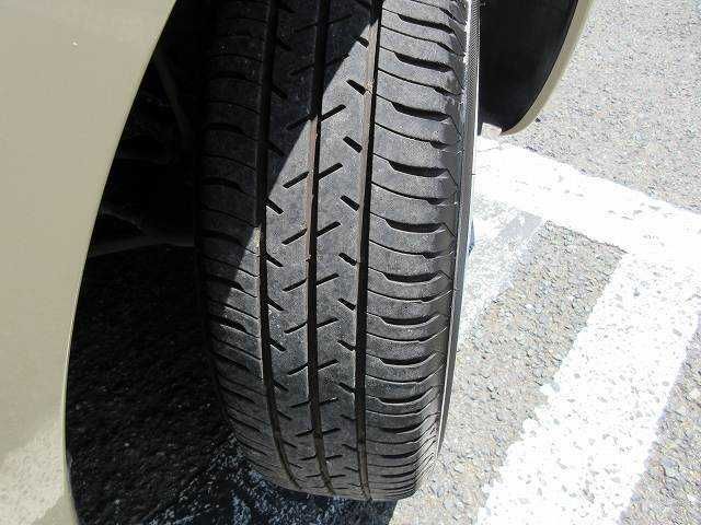 Nissan CUBE 2010-03 28444-13