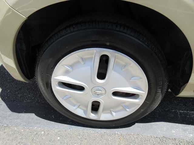 Nissan CUBE 2010-03 28444-12