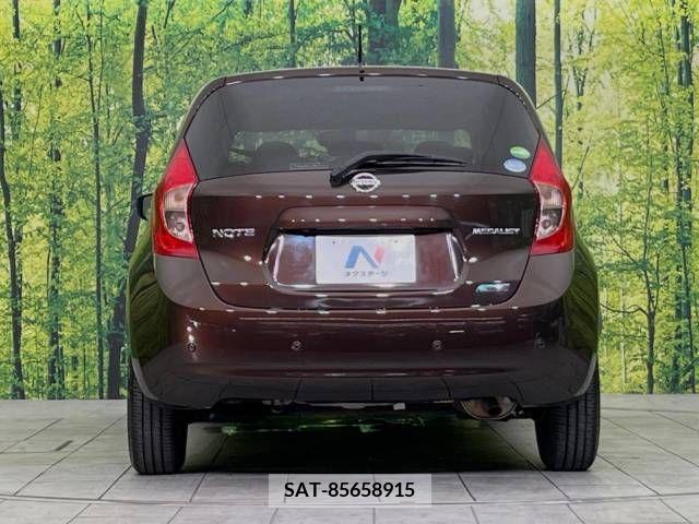 Nissan NOTE 2015-10 365411-15