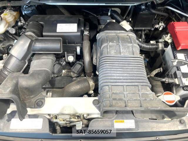 Suzuki SPACIA 2019-05 287775-18