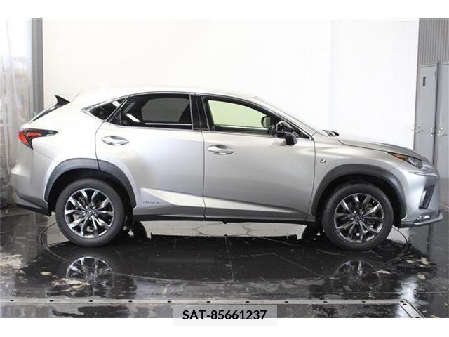 Lexus NX 2017-11 200646-6