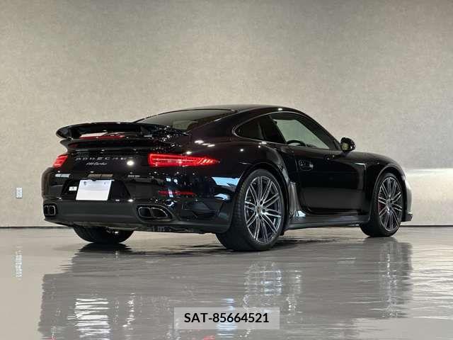 Porsche 911 2015-09 337230-3