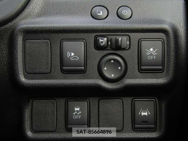 Nissan NOTE 2019-02 242342-11