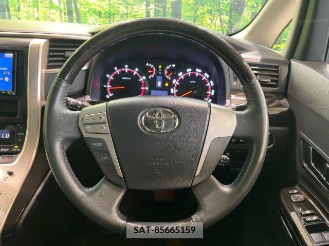 Toyota VELLFIRE 2012-11 369793-12