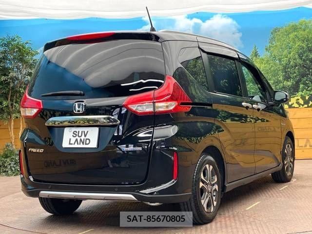 Honda FREED 2022-05 360614-18