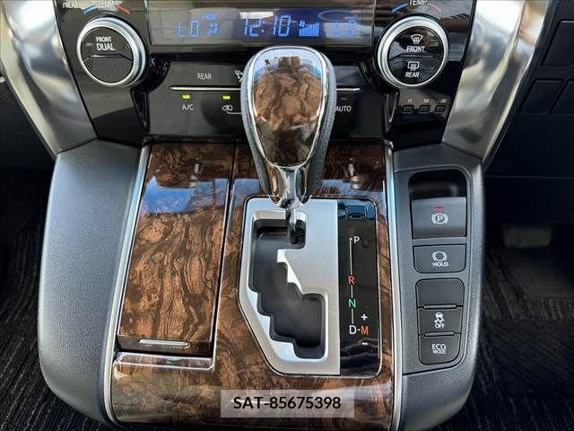 Toyota ALPHARD 2022-12 388964-28