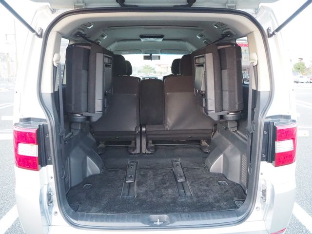 Mitsubishi DELICA D5 2010-03 187867-24