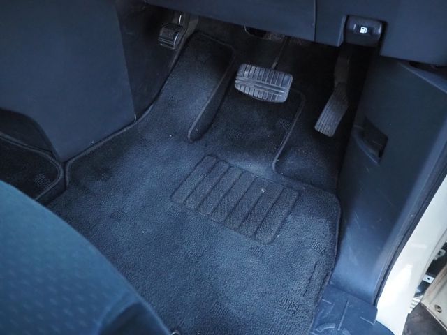 Mitsubishi DELICA D5 2010-03 187867-21