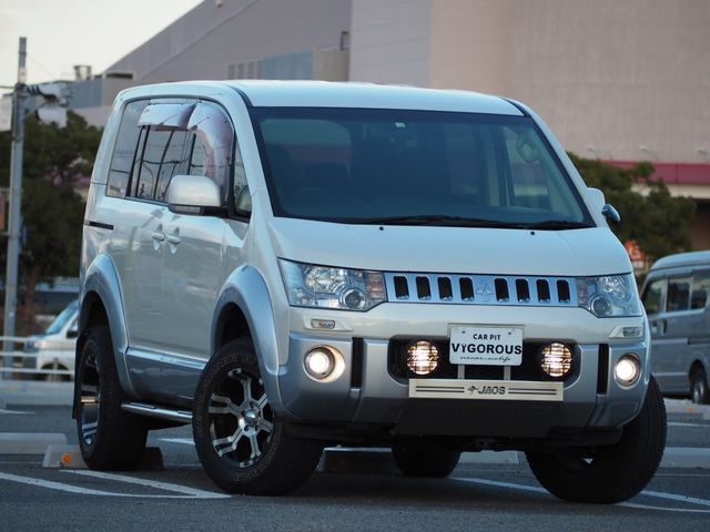 Mitsubishi DELICA D5 2010-03 187867-0