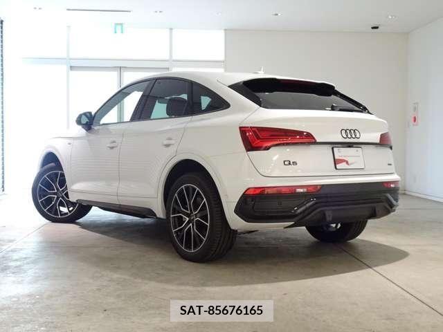 Audi Q5 2023-09 292797-5