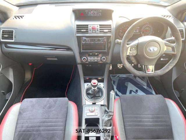 Subaru WRX STI 2019-08 371153-1