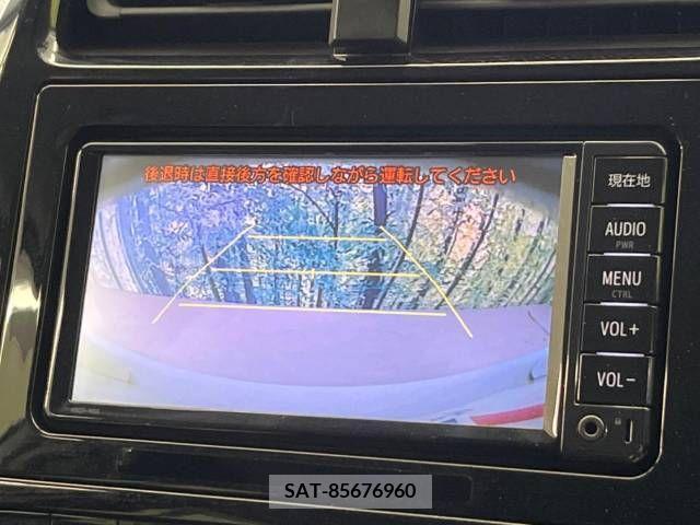Toyota PRIUS 2017-04 282208-3