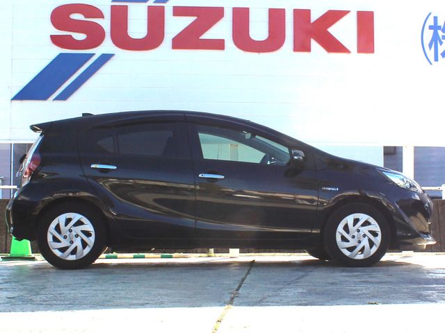 Toyota AQUA 2018-11 190048-19