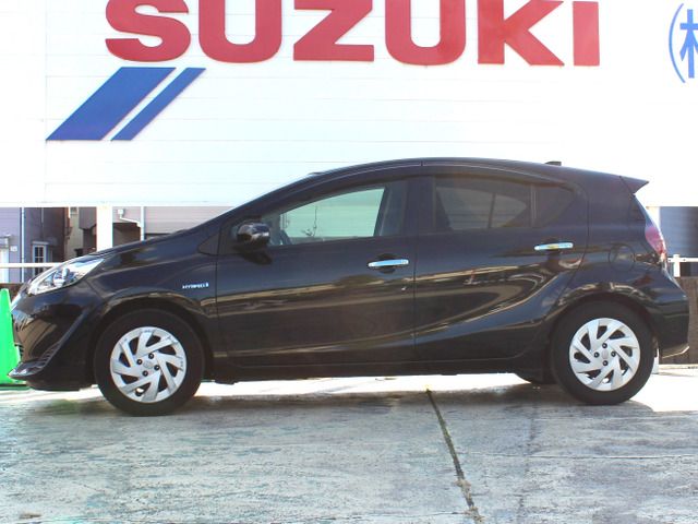 Toyota AQUA 2018-11 190048-18