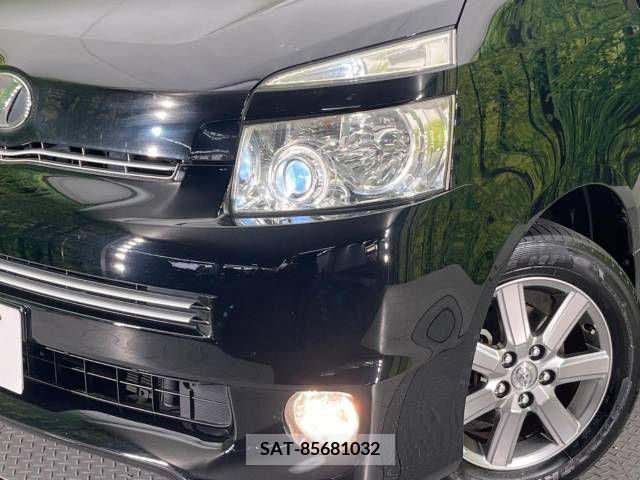 Toyota VOXY 2009-06 321298-13