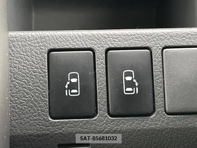 Toyota VOXY 2009-06 321298-3