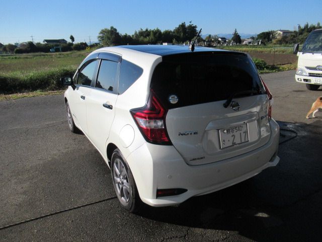 Nissan NOTE 2019-06 15385-11