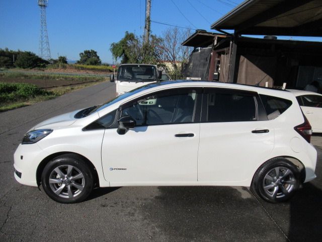 Nissan NOTE 2019-06 15385-13