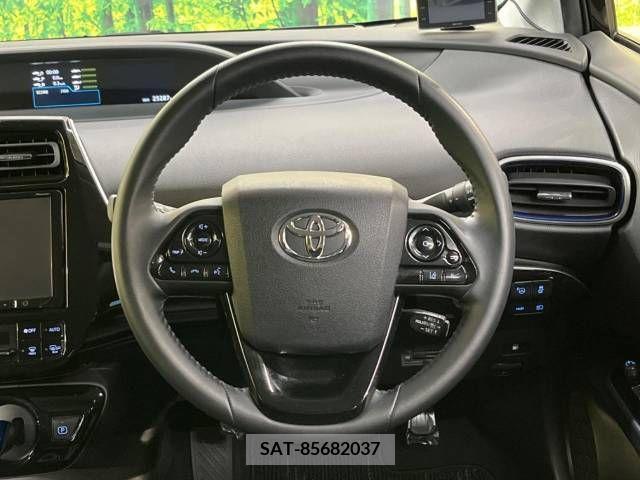 Toyota PRIUS 2019-05 217776-11