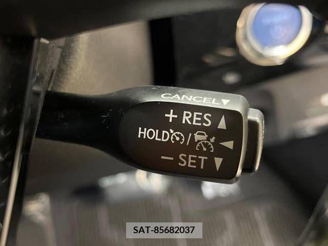 Toyota PRIUS 2019-05 217776-5