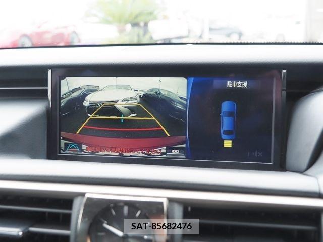 Lexus IS 2017-11 228440-18
