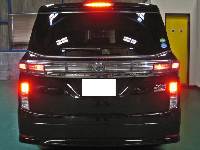 Nissan ELGRAND 2019-07 3848-8