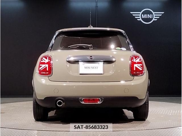 Bmw MINI 2020-02 372735-3