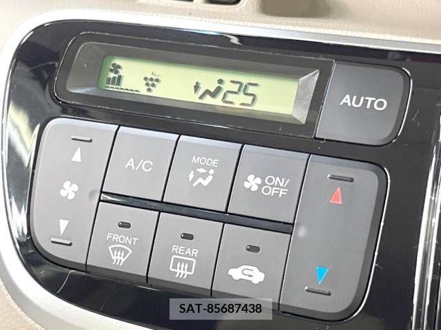 Honda N BOX 2015-07 256918-7