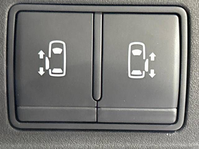 Nissan SERENA 2018-04 181501-3
